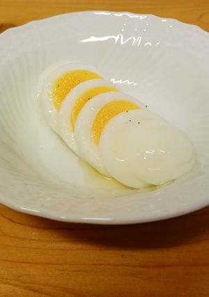 ゆで卵♪オリーブオイル&トリュフソルト-レシピのメイン写真