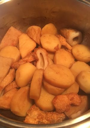 角てんぷら類とじゃがいもの煮付け-レシピのメイン写真