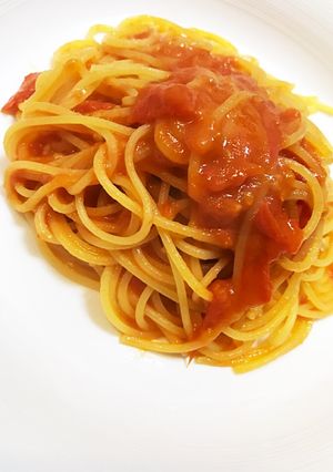 トマトとバター醤油のパスタ-レシピのメイン写真
