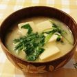 高野豆腐と三つ葉のお味噌汁