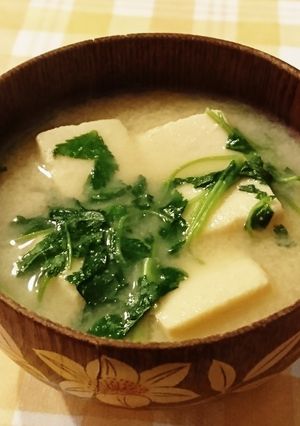 高野豆腐と三つ葉のお味噌汁-レシピのメイン写真