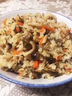 塩こんぶで簡単炊き込みご飯-レシピのメイン写真