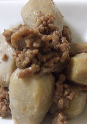 里芋と豚ひき肉の甘辛煮物☆-レシピのメイン写真