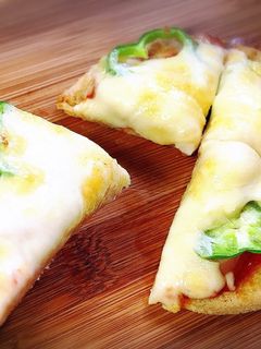 簡単・グルテンフリー☆もーこの低糖質ピザ-レシピのメイン写真