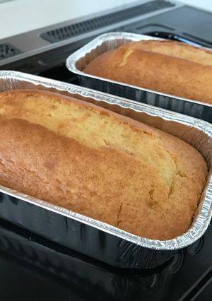 ヨーグルトとHMでしっとりパウンドケーキ-レシピのメイン写真