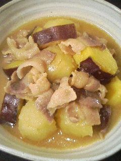 さつまいもとじゃがいもの豚バラ甘味噌煮-レシピのメイン写真