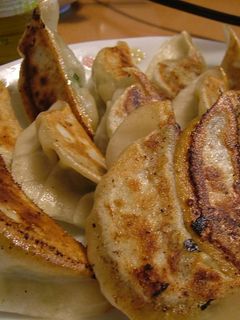 もっちりパリッ 餃子の皮♪-レシピのメイン写真