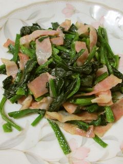 ほうれん草とベーコンのバター炒め-レシピのメイン写真