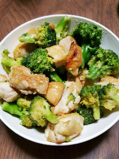鶏とブロッコリーのマヨミソ炒め-レシピのメイン写真