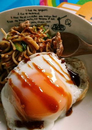 半熟卵と焼きそば♪麺わぱらぱら！-レシピのメイン写真