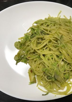 アボカドペペロンチーノ-レシピのメイン写真