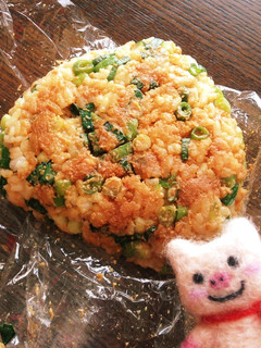 まぜるだけ簡単♪赤味噌ねぎにぎり-レシピのメイン写真