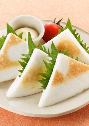 簡単!ふんわりはんぺんのバター焼き-レシピのメイン写真
