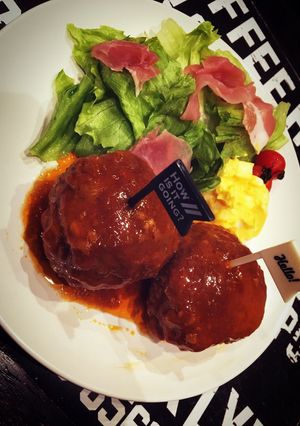 ハンバーグヘルパーで簡単煮込みハンバーグ-レシピのメイン写真