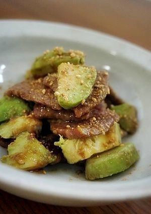 牛肉とアボカドのわさび醤油和え-レシピのメイン写真