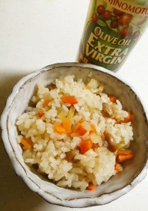 オリーブ香る炊き込みご飯☆-レシピのメイン写真
