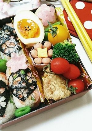 しょうがごはんで春のオイルおにぎり弁当-レシピのメイン写真