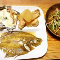 รูปของ 煮汁甘めで★干しカレイの煮付け