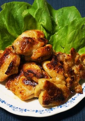 鶏肉のにんにくラー油風味焼き-レシピのメイン写真