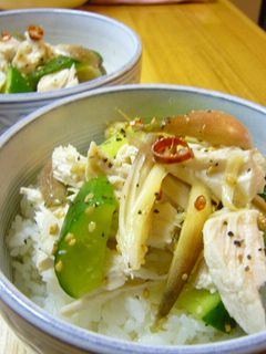 ゆで鶏と浅漬けのさっぱり丼-レシピのメイン写真