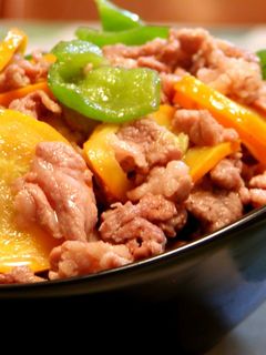 簡単中華★黄色いズッキーニと肉の炒めもの-レシピのメイン写真