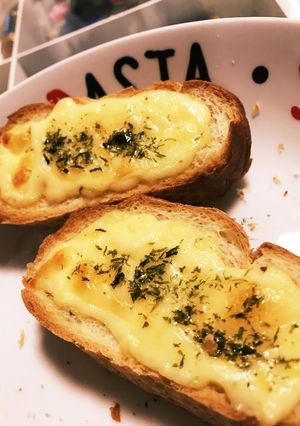 カリ♡トロ♡マヨチーバゲット❤-レシピのメイン写真