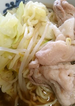 残った煮汁で絶品ラーメン♪簡単5分ランチ-レシピのメイン写真