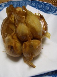 そのままにんにくの素揚げ ホクホクです-レシピのメイン写真