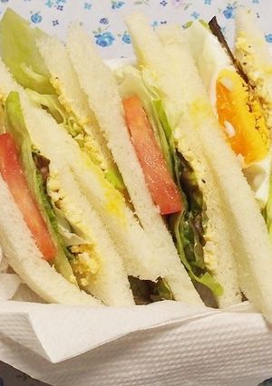 とろ～りたまごとトマトのサンド-レシピのメイン写真