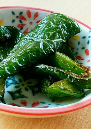 ピーマンの素揚げ(薄塩味)揚物のついでに-レシピのメイン写真