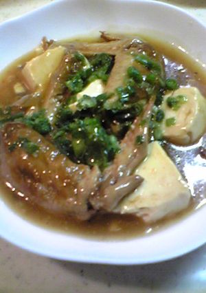 手羽先と豆腐、木耳のオイスタースープ煮-レシピのメイン写真