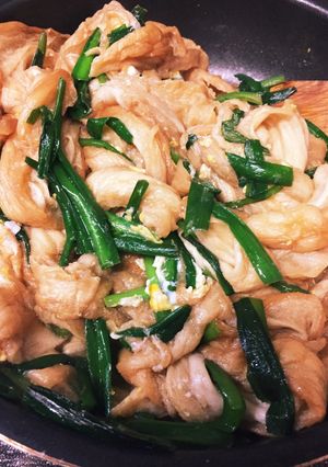 ニラとお麩の卵とじ煮-レシピのメイン写真
