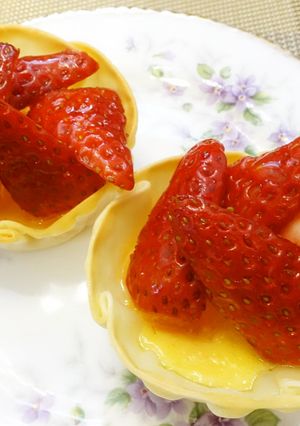 餃子の皮で★春の簡単ミニ苺タルト-レシピのメイン写真