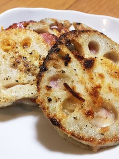 れんこんとベーコンのチーズはさみ焼き-レシピのメイン写真