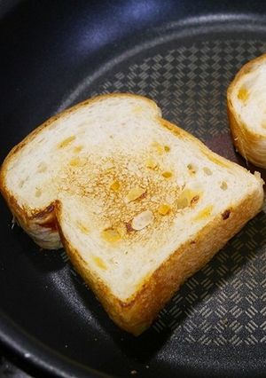 簡単！懐かしい☆ストーブで焼いたパン-レシピのメイン写真