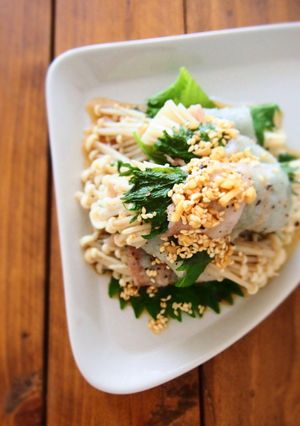 しょうがポン酢で食べるエノキの豚バラ巻き-レシピのメイン写真