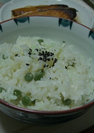 もっちり、じっかり！グリーンピースご飯-レシピのメイン写真