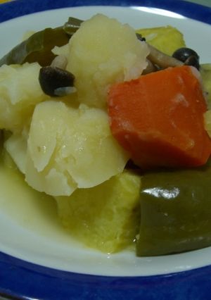 秋味溢れるほっこり芋煮-レシピのメイン写真
