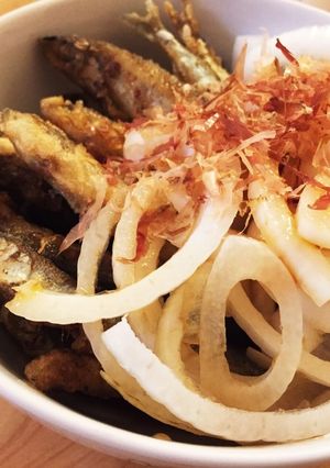 簡単☆新玉ねぎとわかさぎの南蛮漬け☆-レシピのメイン写真