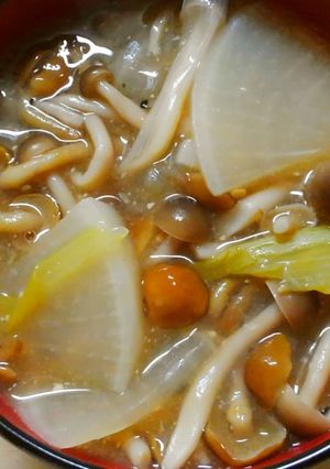 簡単♪和食＊なめこと大根 ネギのお味噌汁-レシピのメイン写真
