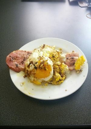 厚切りベーコンステーキ目玉焼きのせ-レシピのメイン写真