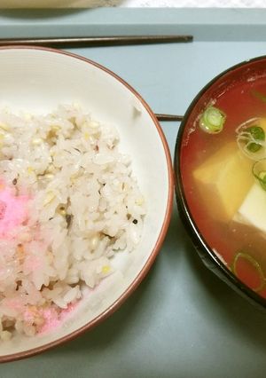 桜の花の炊き込みご飯　八穀入り-レシピのメイン写真