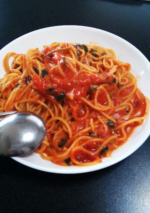トマトとバジルのパスタ-レシピのメイン写真