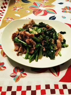 のらぼう菜と豚肉の炒め物-レシピのメイン写真