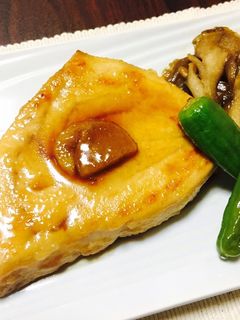 簡単!おいしい!メカジキの照り焼き-レシピのメイン写真
