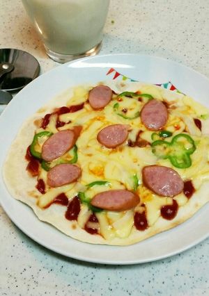 簡単！サクサクパリパリなピザ♡-レシピのメイン写真
