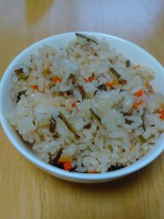 塩昆布とツナの炊き込みご飯-レシピのメイン写真