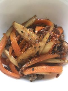 牛肉入りきんぴらごぼう-レシピのメイン写真