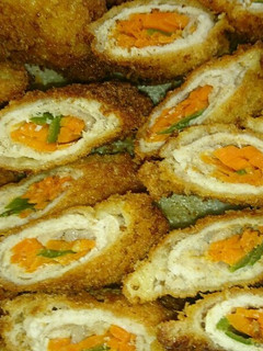 豚肩ロース薄切りチーズ風味野菜巻きフライ-レシピのメイン写真