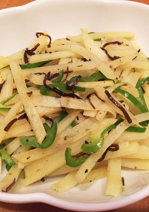 新じゃがとピーマンの塩昆布炒め-レシピのメイン写真
